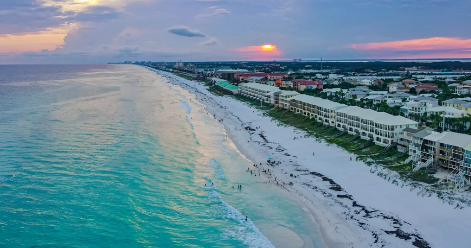 Discover Destin, USA: The Ultimate Travel Guide to Florida’s Emerald Coast