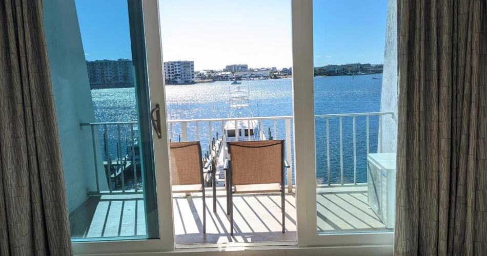 Discover Destin, USA: The Ultimate Travel Guide to Florida’s Emerald Coast